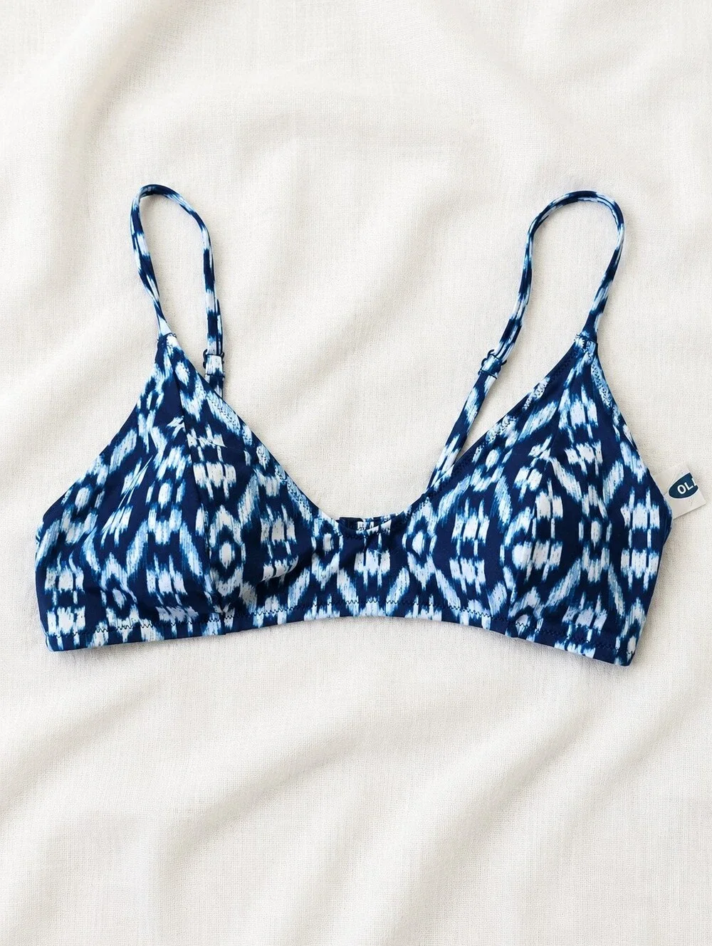 NWT Old Navy Blue and White Ikat Print Swim Top ONLY Size L